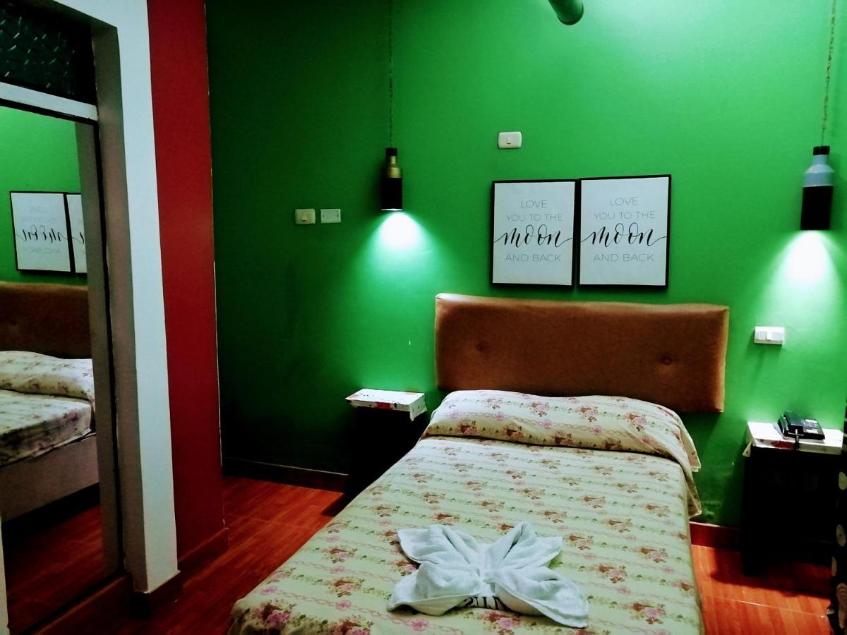 Stylus Hotel Икитос Экстерьер фото