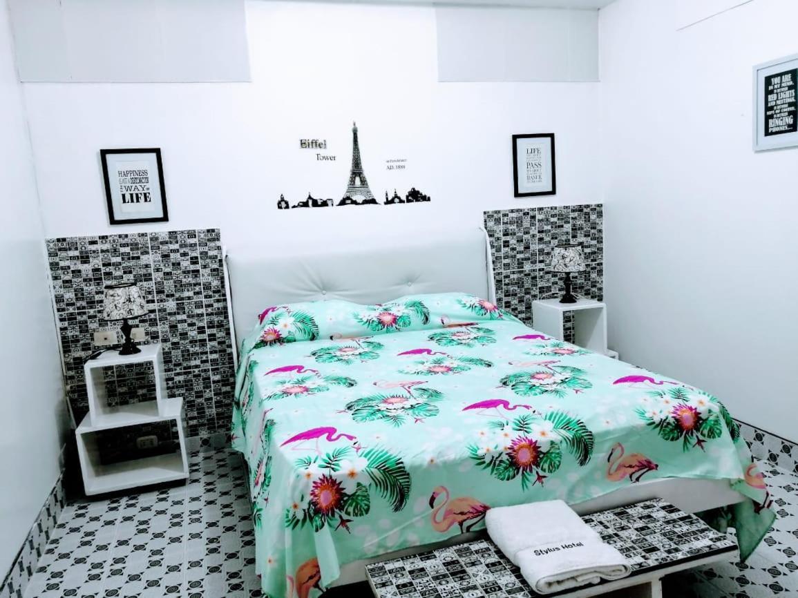 Stylus Hotel Икитос Экстерьер фото